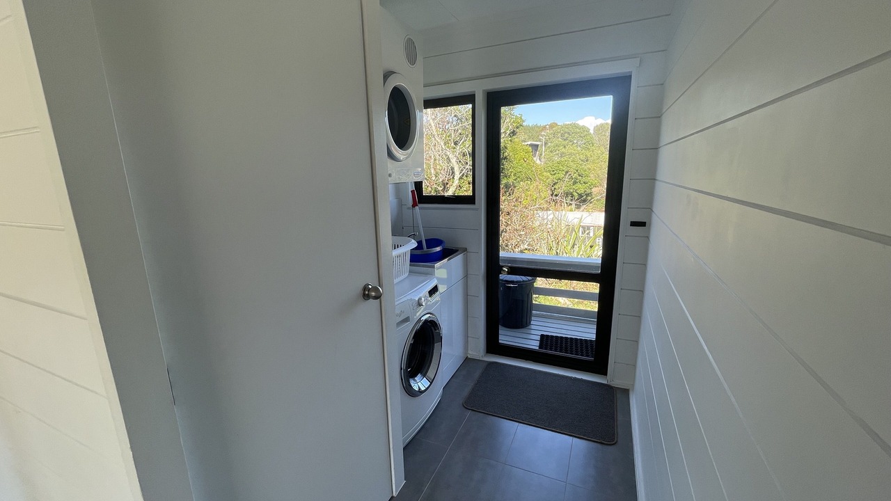 Photo of Others in Onetangi