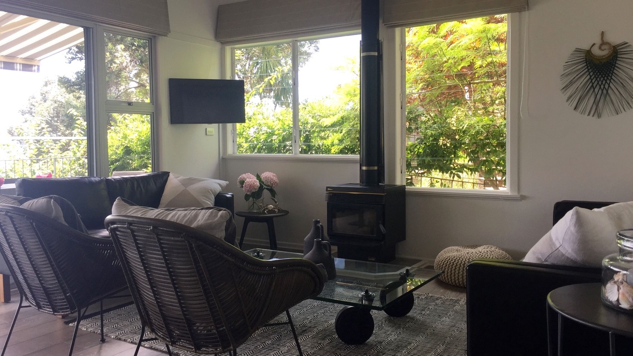 Photo of Livingroom in Mahurangi West