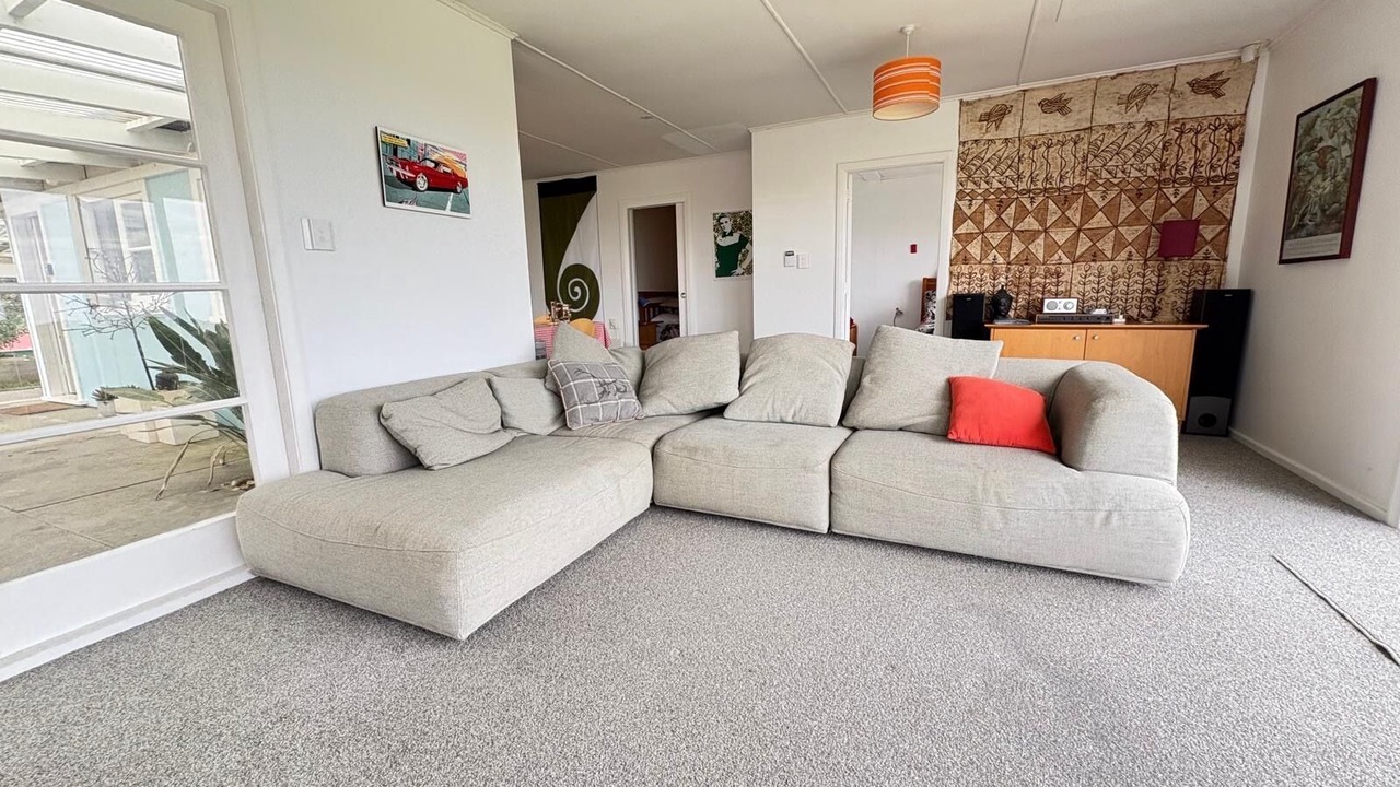 Photo of Livingroom in Waitarere Beach