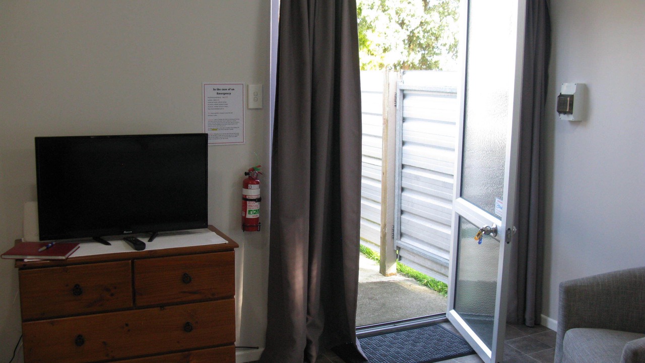 Photo of Others in Meeanee