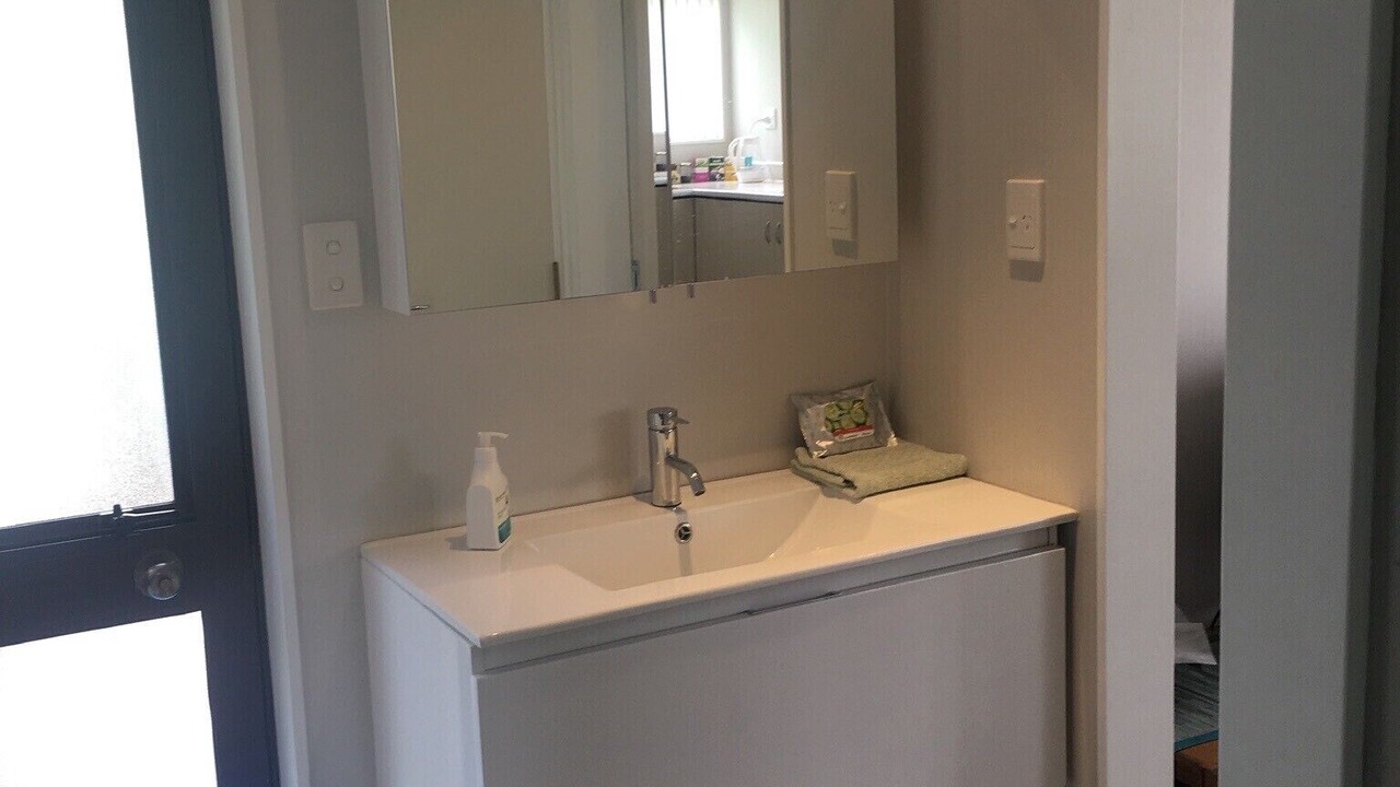 Photo of Bathroom in Te Rapa