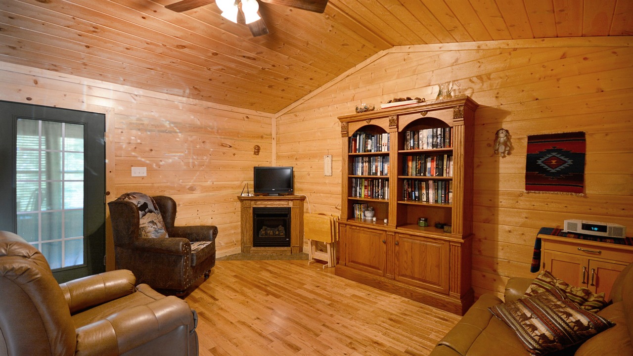 Photo of Livingroom in Smithville