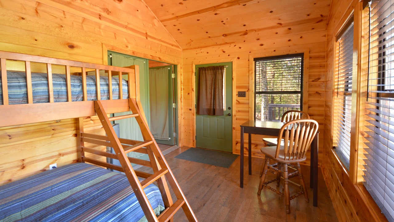 Photo of Bedroom in Smithville