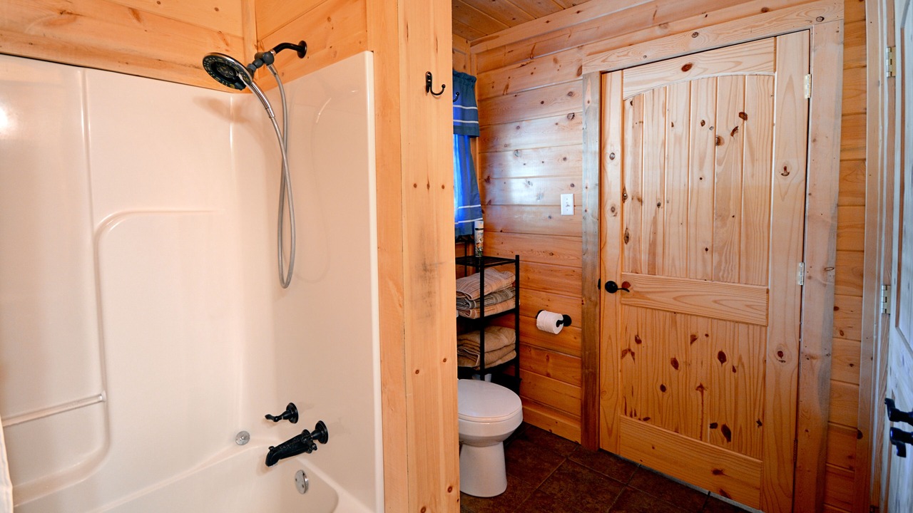 Photo of Bathroom in Smithville