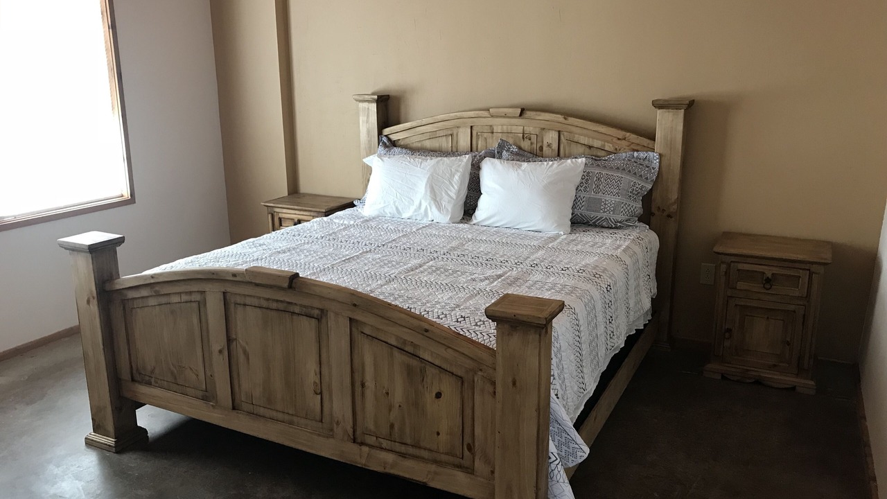 Photo of Bedroom in Uvalde