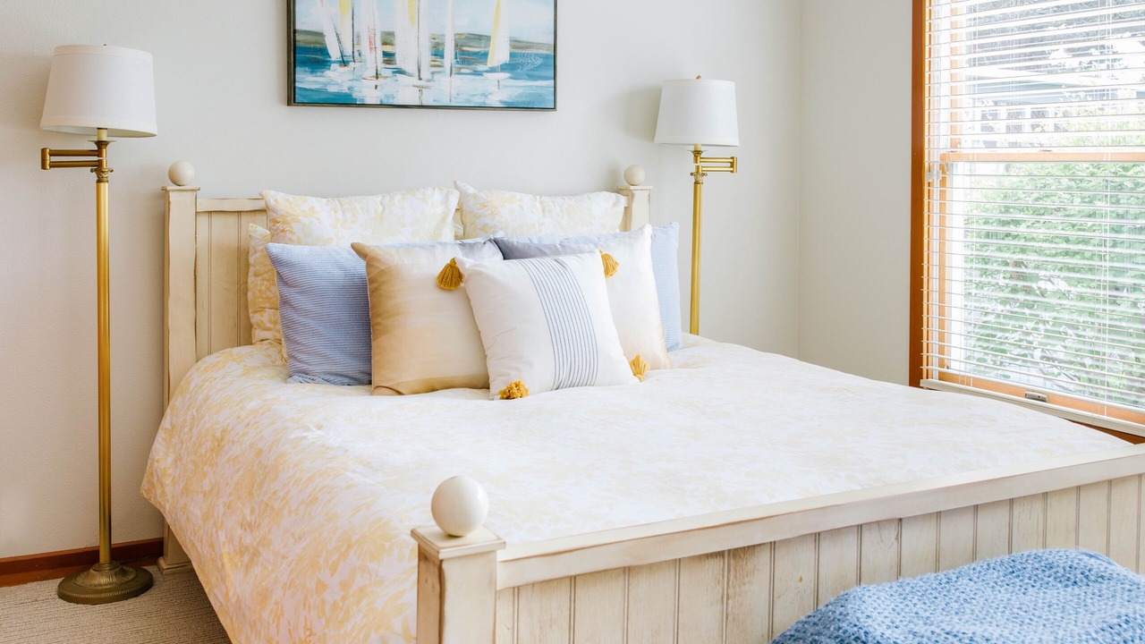 Photo of Bedroom in Blaine