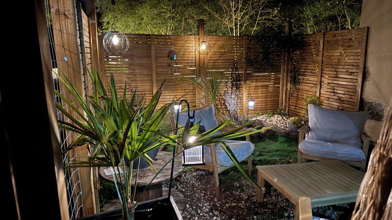 Photo of Outdoor in Chandelles