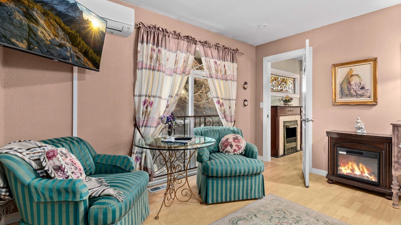 Photo of Livingroom in Yelm
