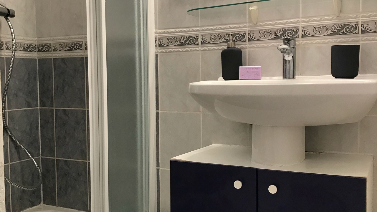 Photo of Bathroom in Vias