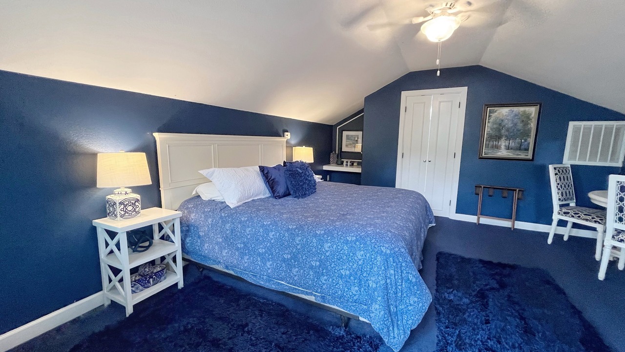 Photo of Bedroom in Lincoln Park