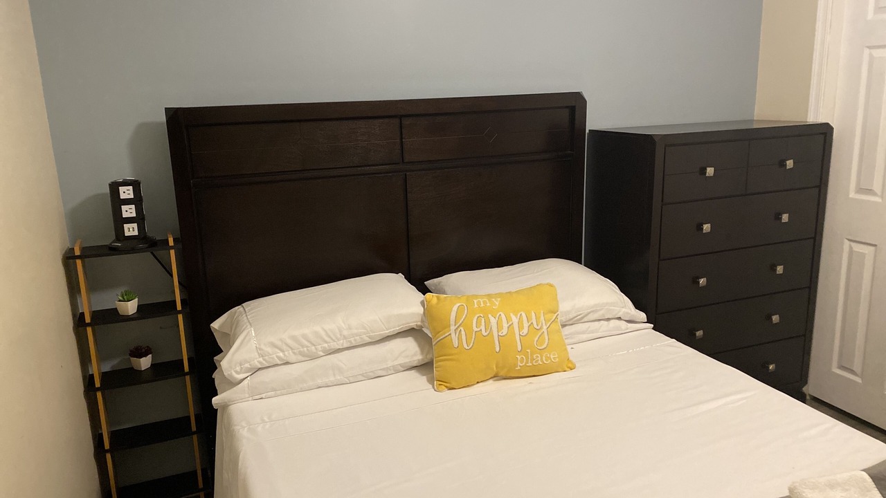 Photo of Bedroom in Willow Grove