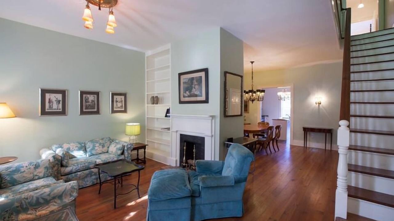 Photo of Livingroom in Chatham Crescent
