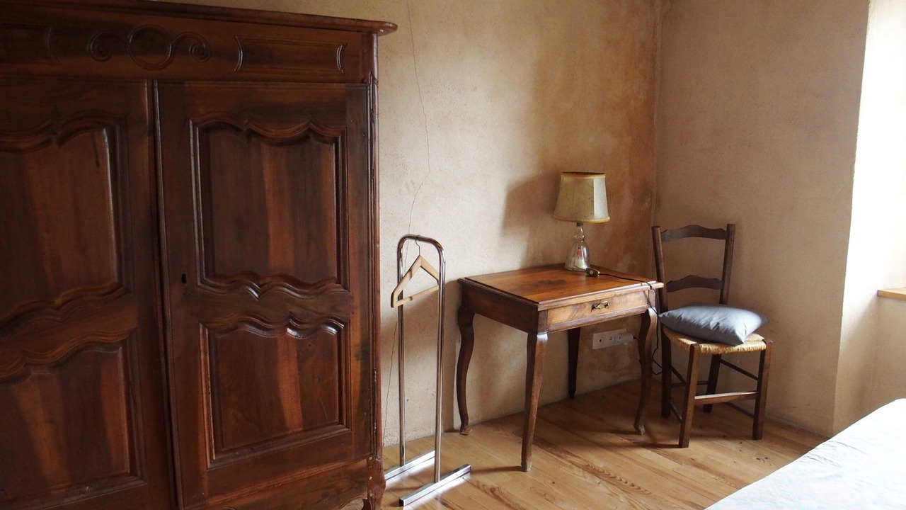 Photo of Bedroom in Assac