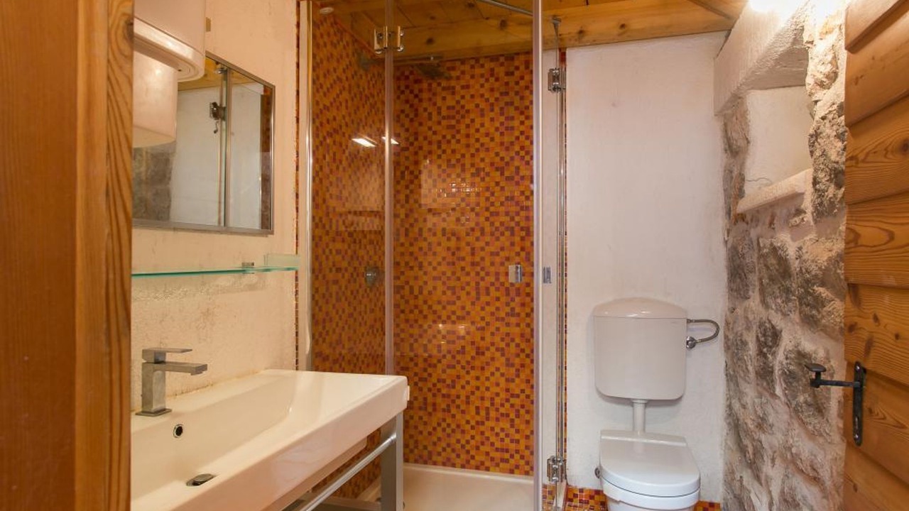 Photo of Bathroom in Sudurad