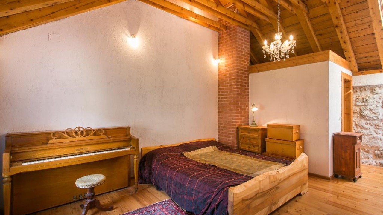 Photo of Bedroom in Sudurad