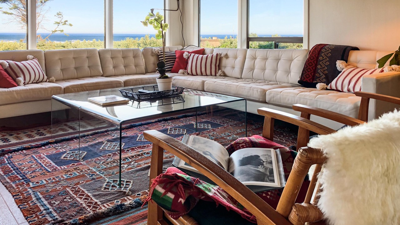 Photo of Livingroom in Neahkahnie Beach