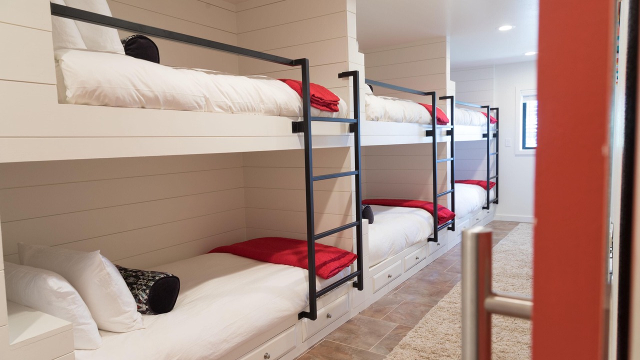 Photo of Bedroom in Neahkahnie Beach