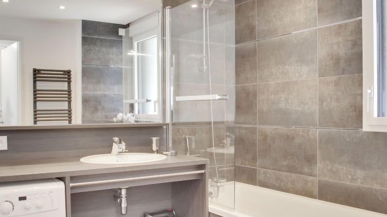 Photo of Bathroom in Rotheneuf-Le Pont