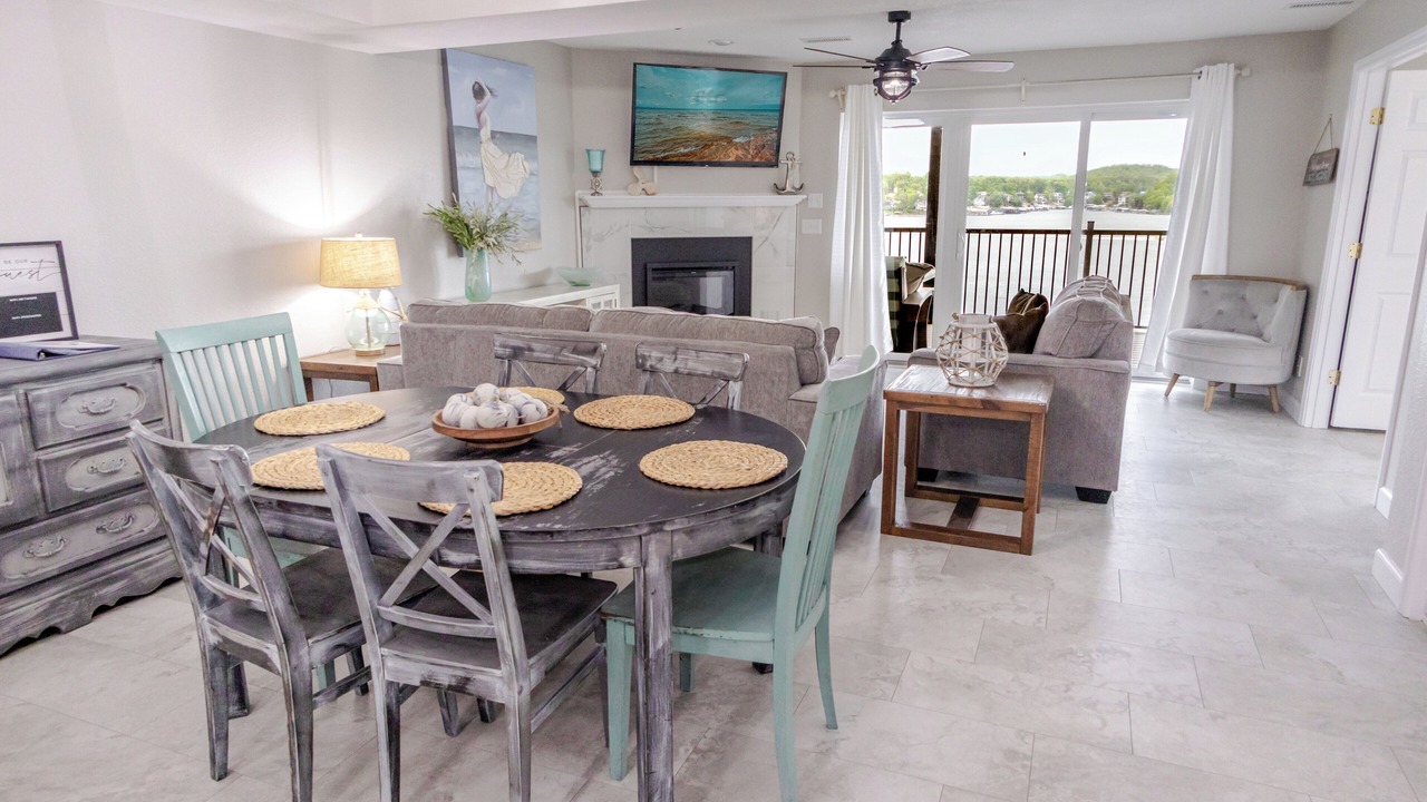 Photo of Livingroom in Lake Ozark