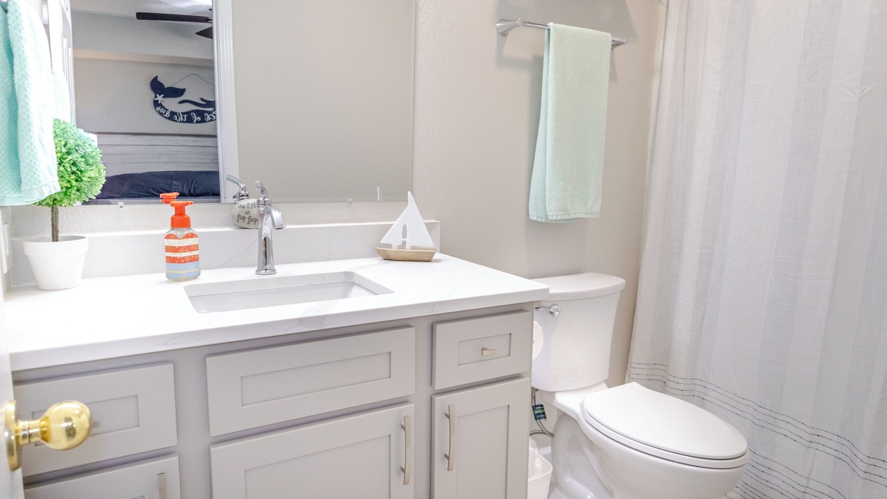 Photo of Bathroom in Lake Ozark