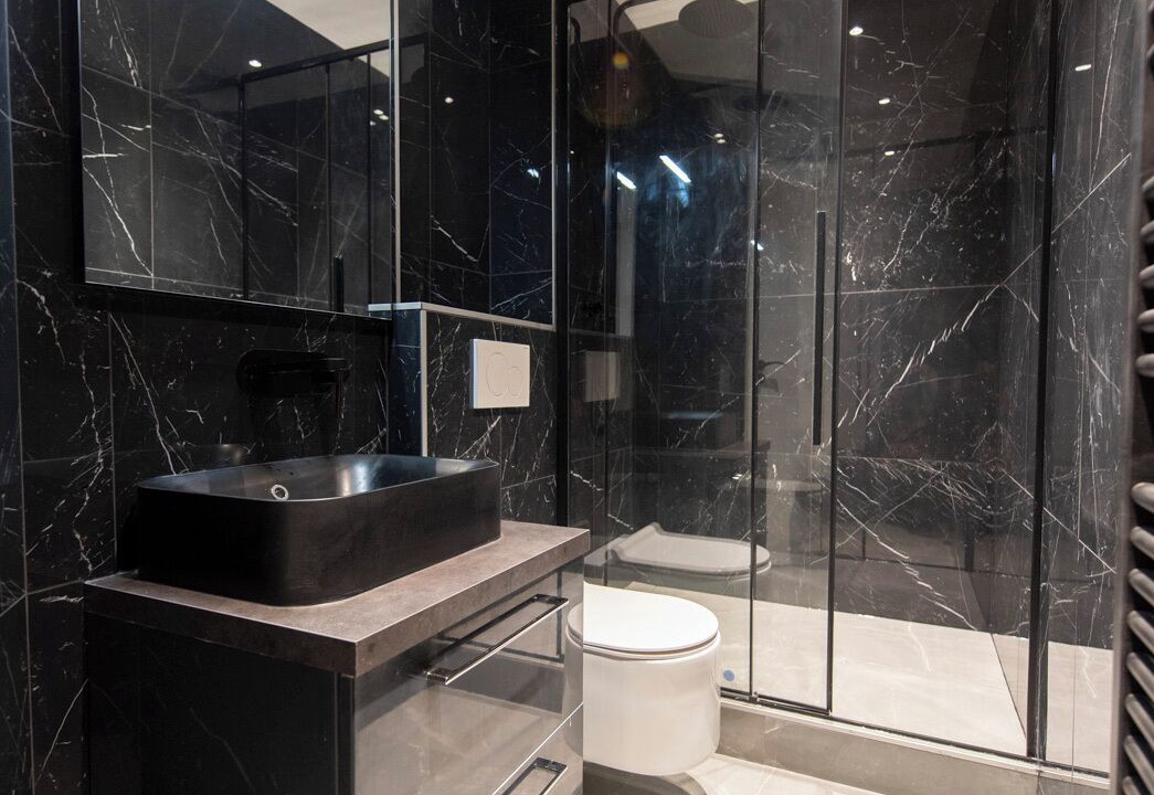 Photo of Bathroom in Vivienne