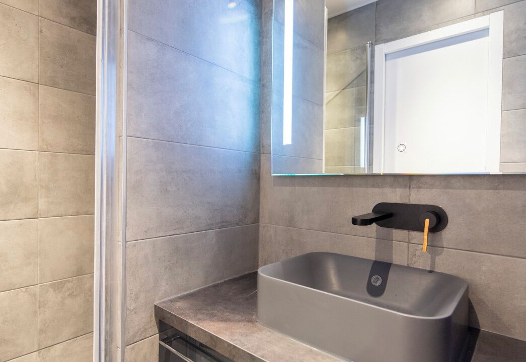 Photo of Bathroom in Vivienne