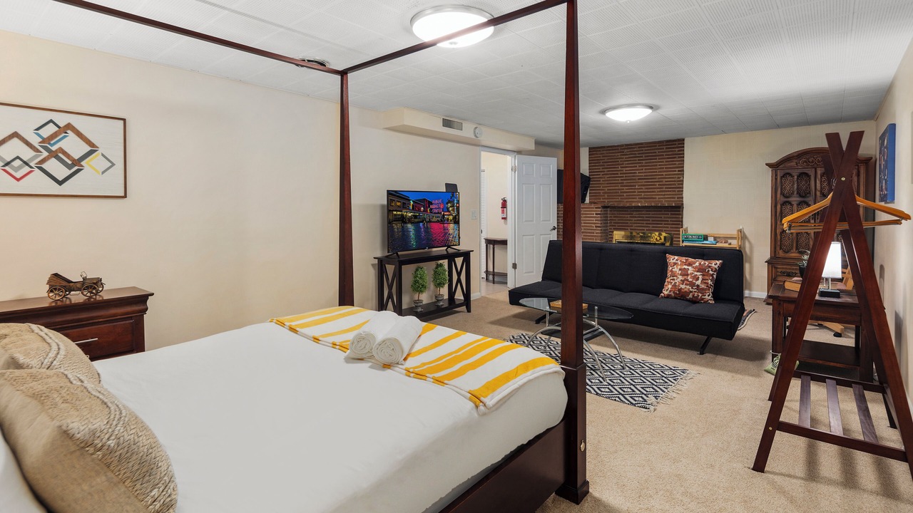 Photo of Bedroom in Meadowbrook