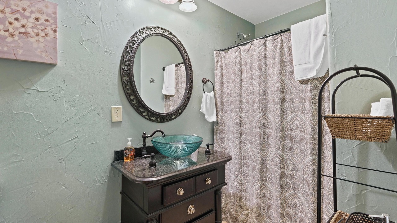 Photo of Bathroom in Carthage