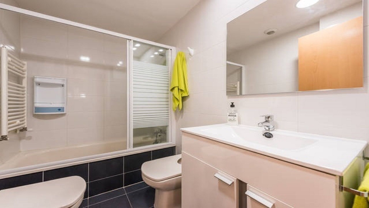 Photo of Bathroom in Pinto