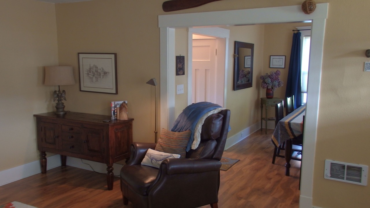 Photo of Livingroom in Port Angeles
