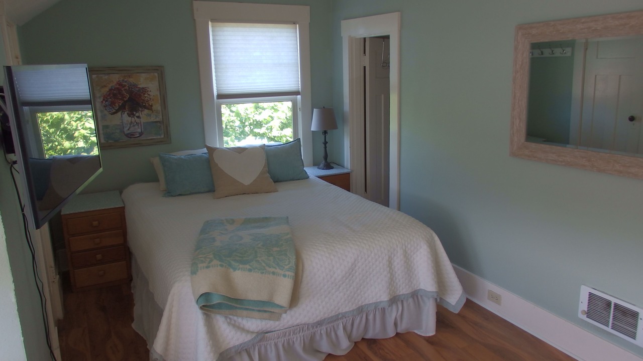 Photo of Bedroom in Port Angeles