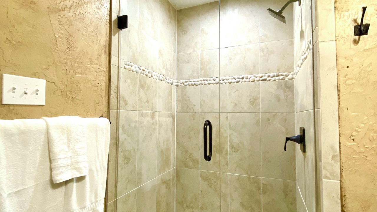 Photo of Bathroom in Lincoln Park