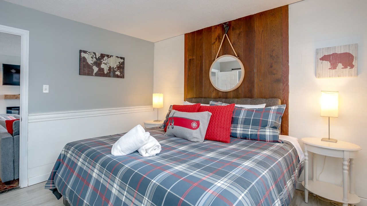 Photo of Bedroom in Craigleith