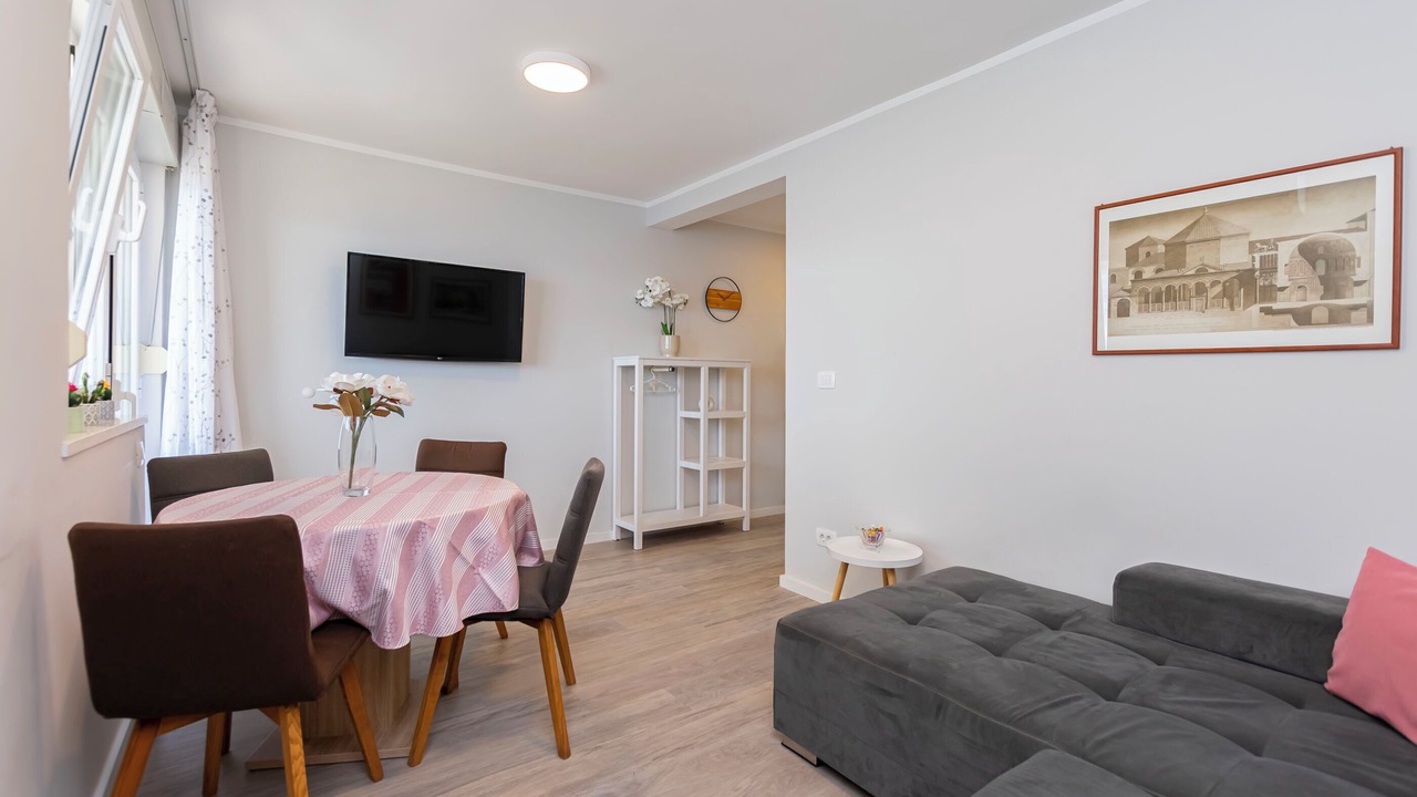 Photo of Livingroom in Mimice
