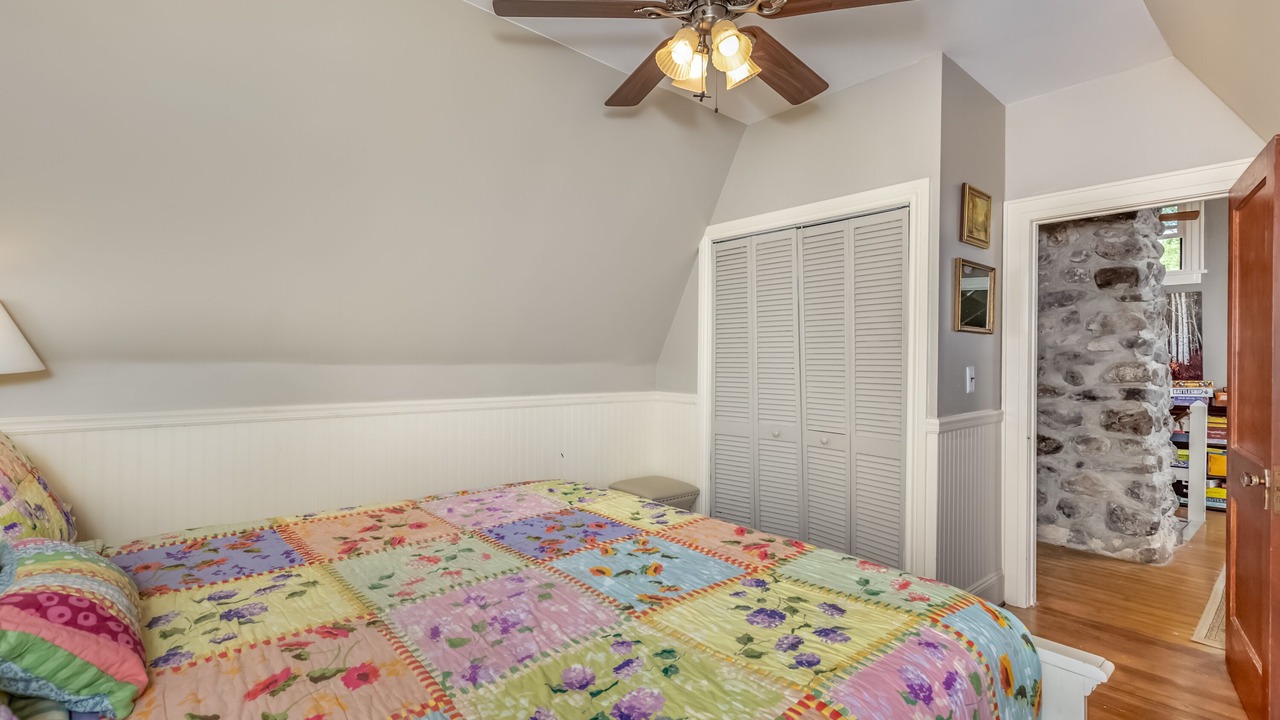 Photo of Bedroom in Gardiner