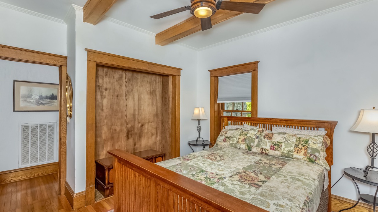 Photo of Bedroom in Gardiner