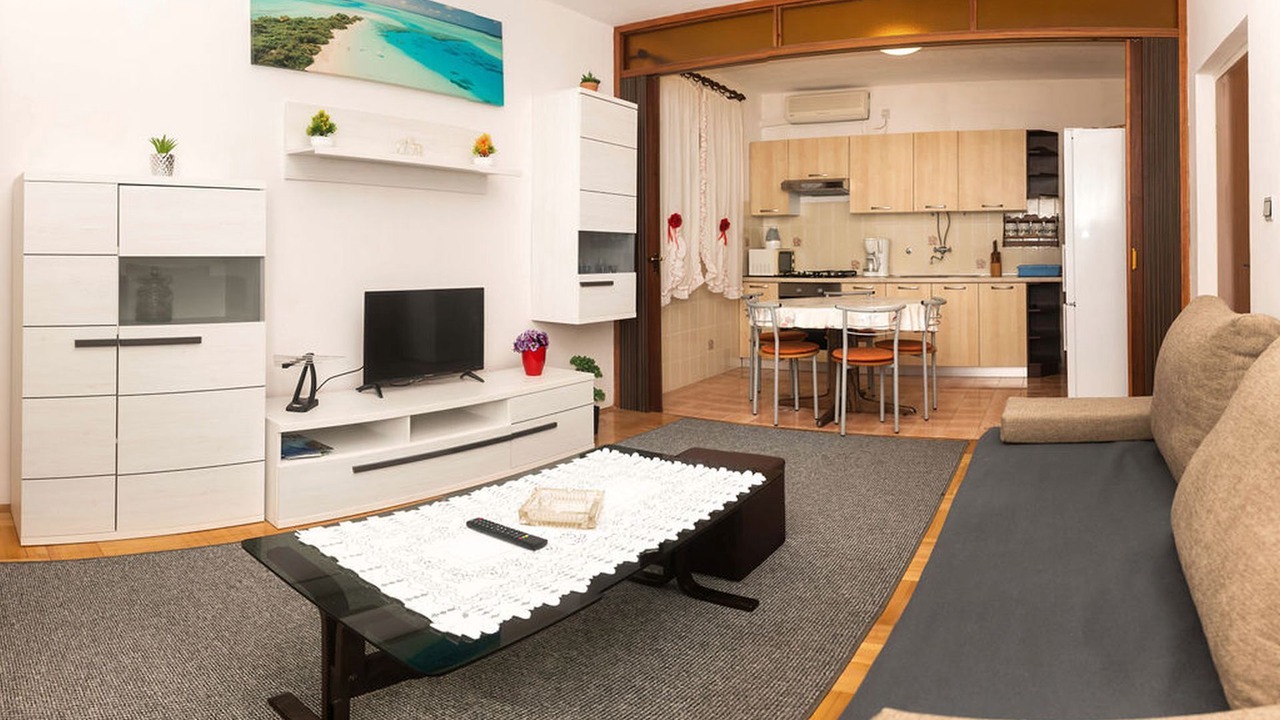 Photo of Livingroom in Jezera
