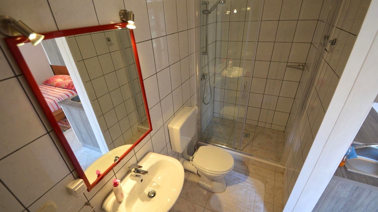 Photo of Bathroom in Cove Murtar