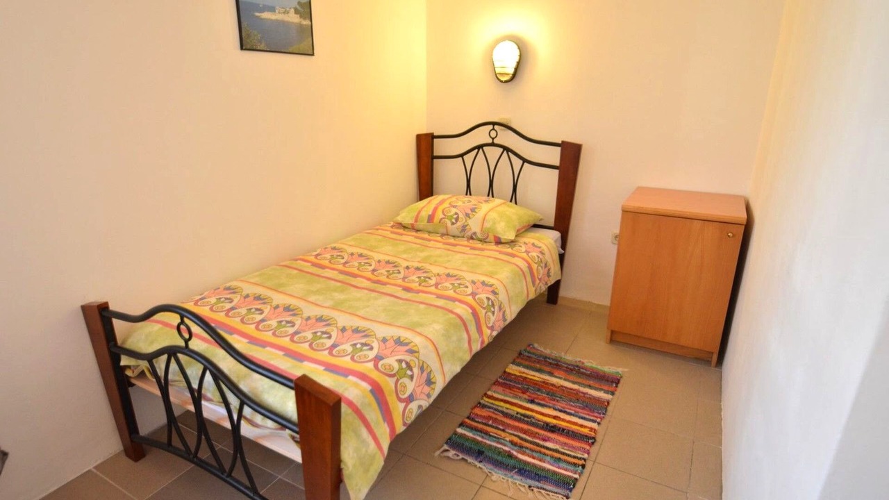 Photo of Bedroom in Cove Murtar