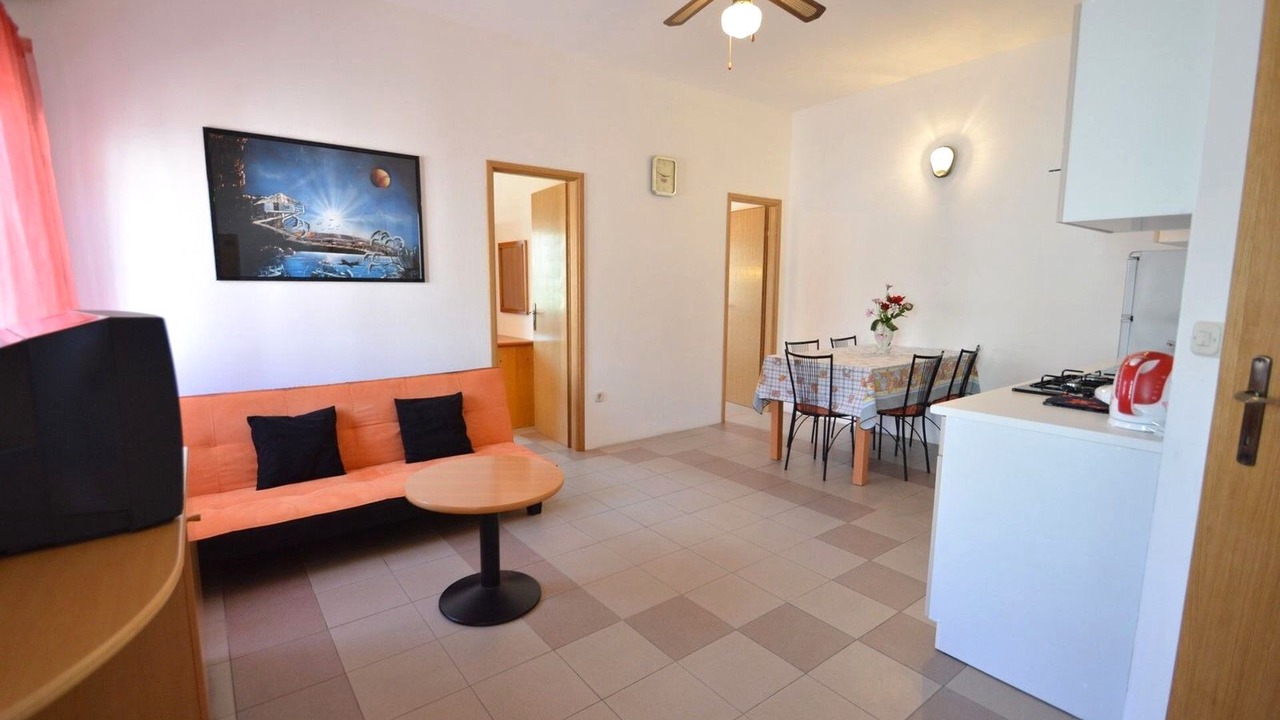 Photo of Livingroom in Cove Murtar