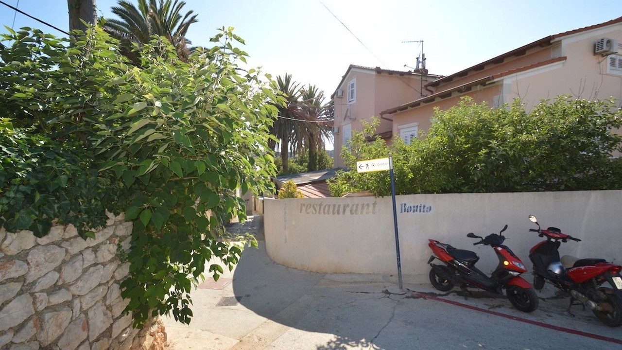 Photo of Others in Cove Murtar