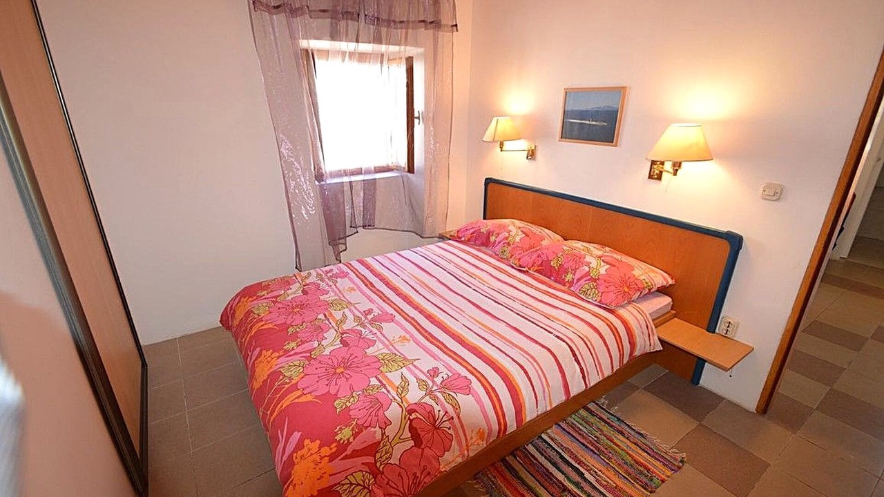Photo of Bedroom in Cove Murtar