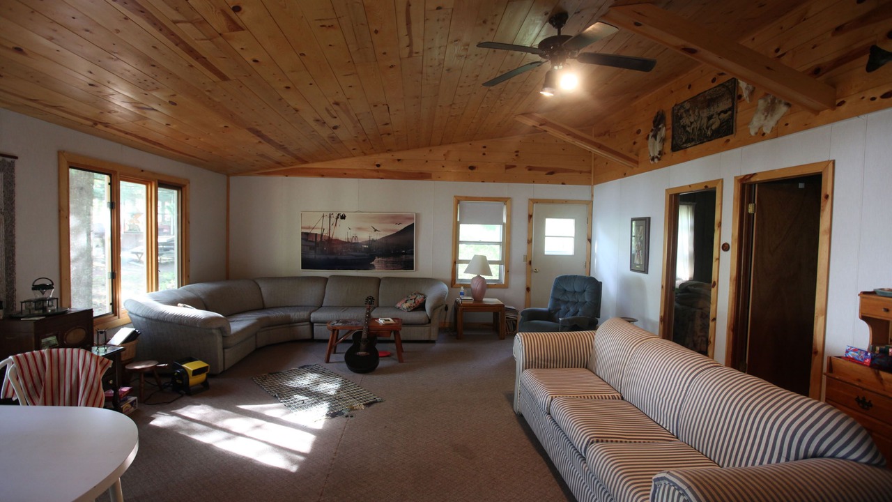 Photo of Livingroom in Pine River