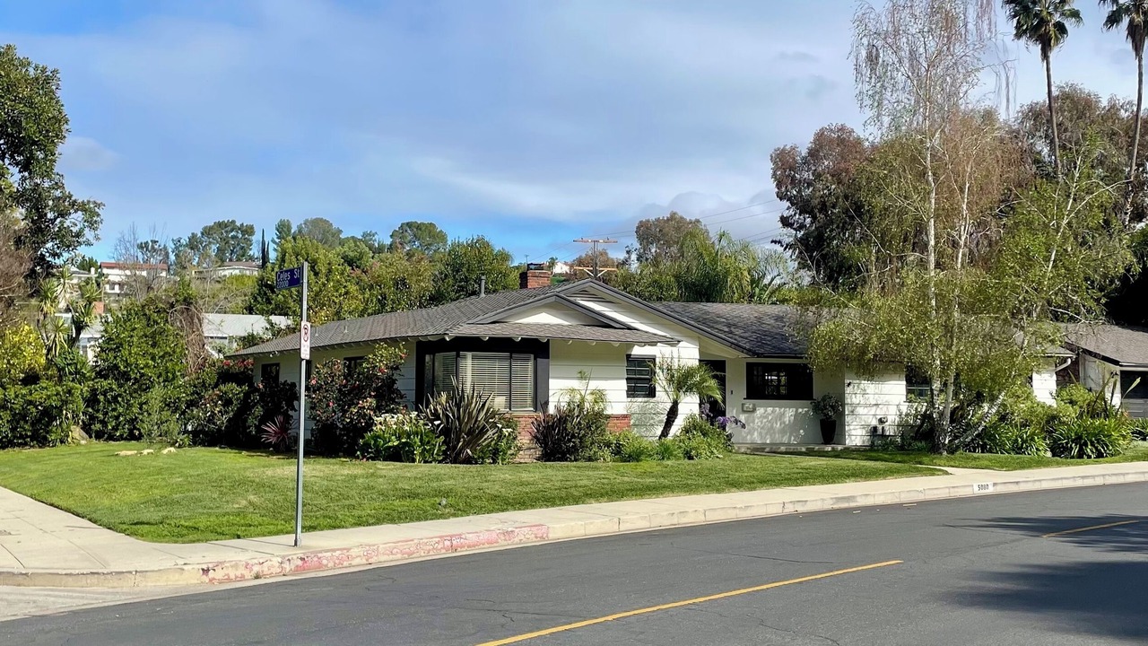 Photo of Others in Woodland Hills