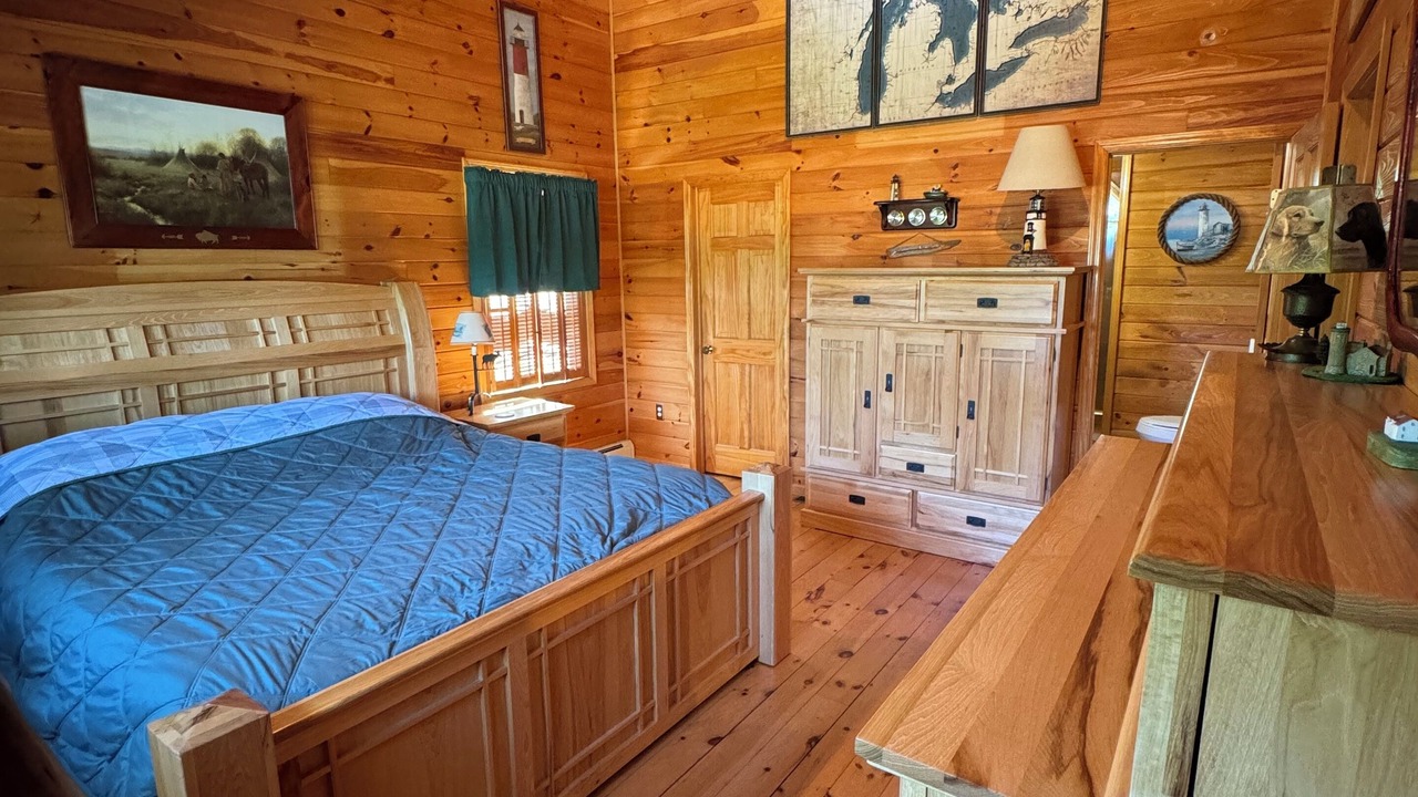 Photo of Bedroom in Oscoda