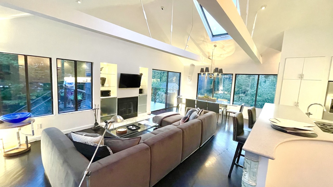 Photo of Livingroom in Fire Island Pines