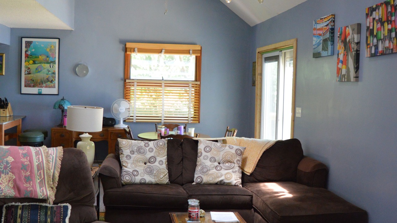 Photo of Livingroom in Southwick