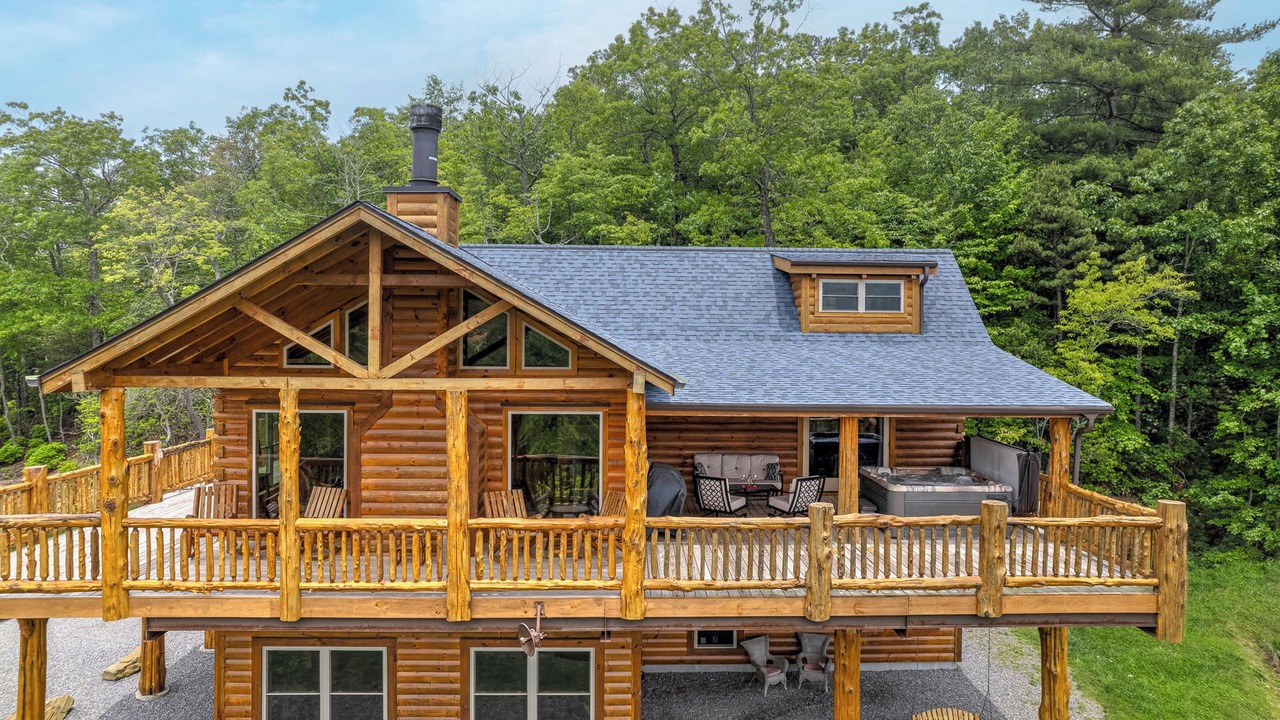 Photo of Outdoor in Black Mountain