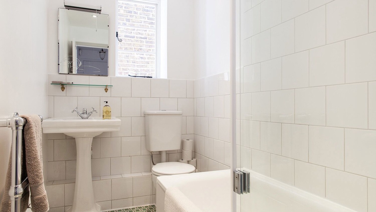 Photo of Bathroom in Holland Park