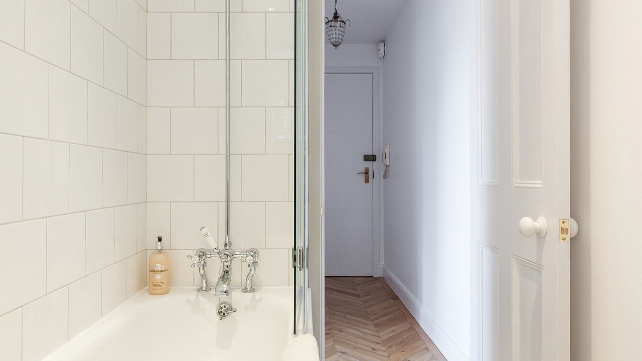 Photo of Others in Holland Park